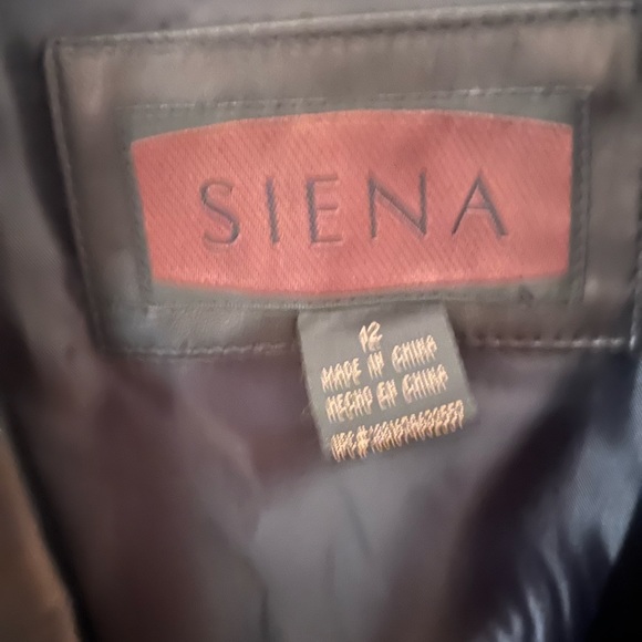 Leather Jacket - Picture 3 of 5